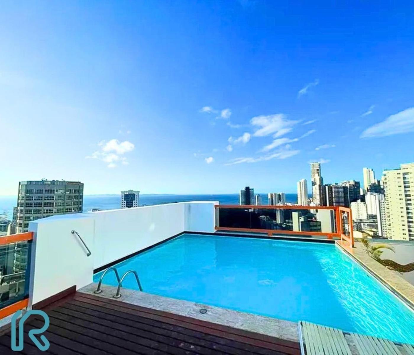Lindo Studio Vista Mar Na Barra Com Piscina No Rooftop Do Edf, Proximo Ao Porto Da Barra Salvador Exterior foto